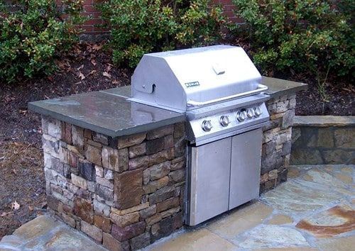 fieldstone-grill-kitchen