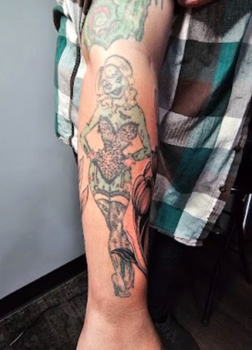 Cover-up Woman with Flowers Tattoo Before