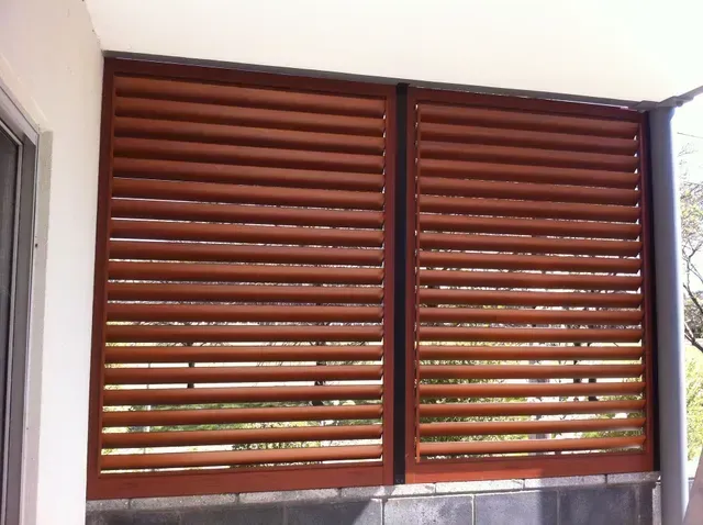 louvre screens canberra