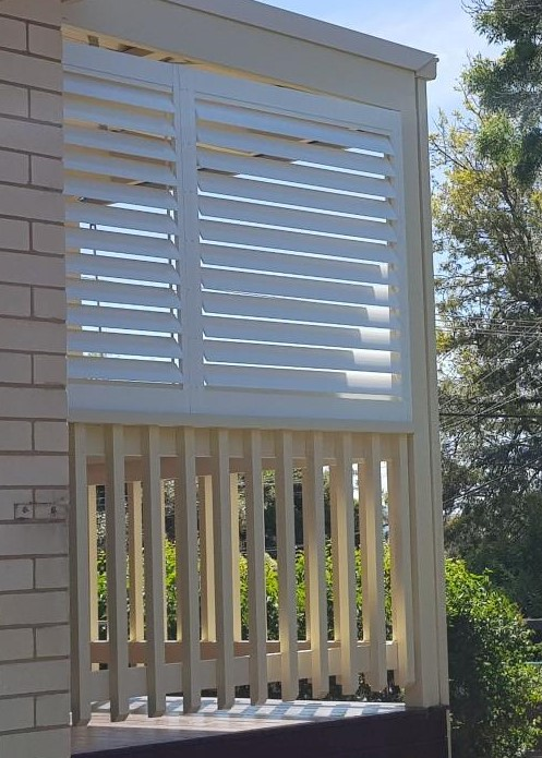 louvre screens canberra