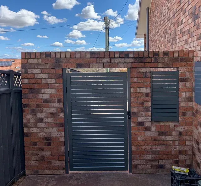 custom gates and privacy screens canberra