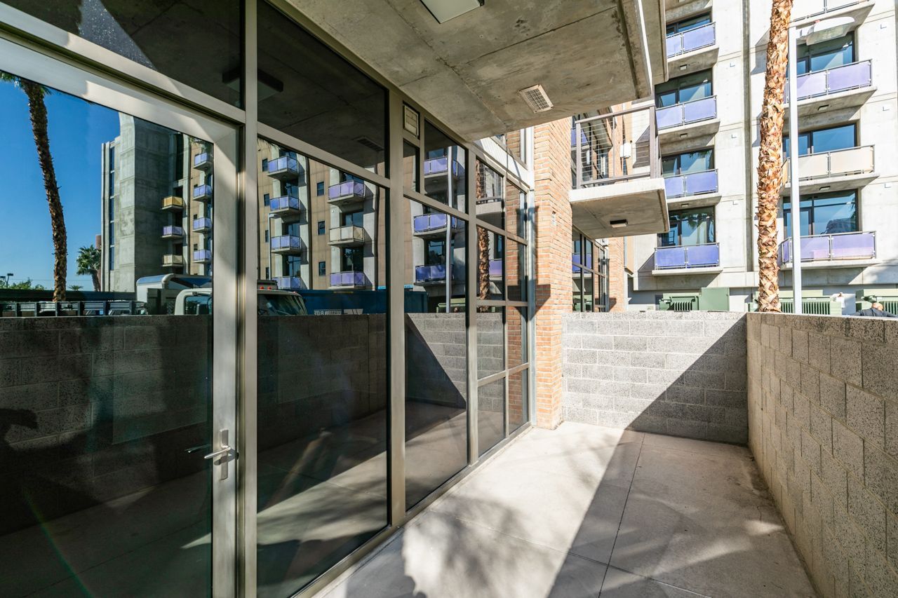 Summerlin home backyard green grass