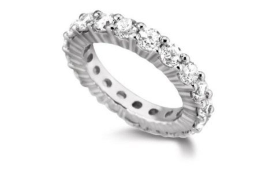 anello brillante