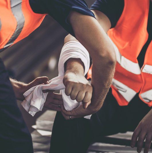 Worker With Injured Arm — Greenup, KY — McGinnis Leslie Attorneys At Law