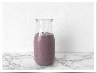 BLUEBERRY SMOOTHIE