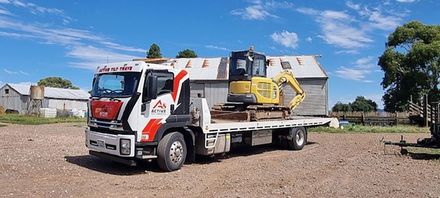 Ballarat Tilt Tray Truck