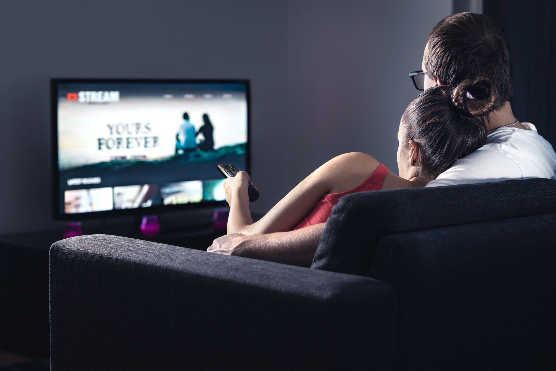 Couple Watching on a Smart TV — Harrington Park, NSW — Riteway Antenna