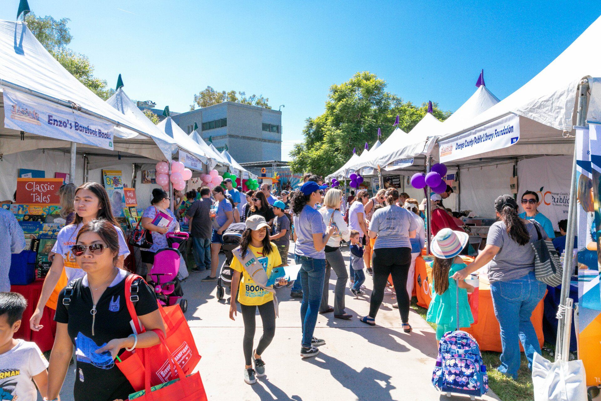 Exhibitor booths and attendees.