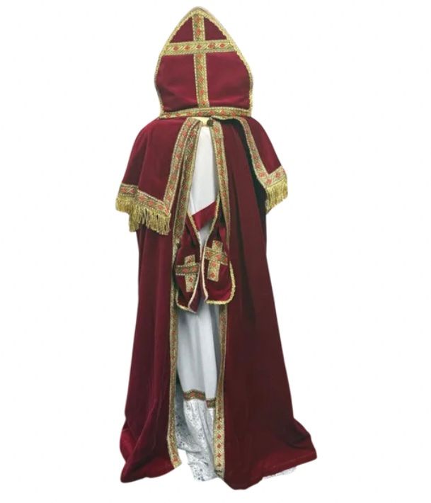 Rode en gouden bisschopsmantel met kap en cape, vooraanzicht op een witte achtergrond.