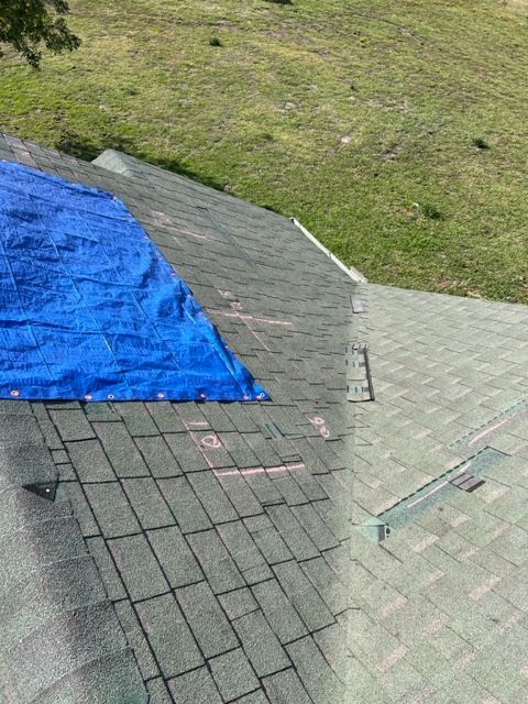 emergency roof repair by pro roofing and construction