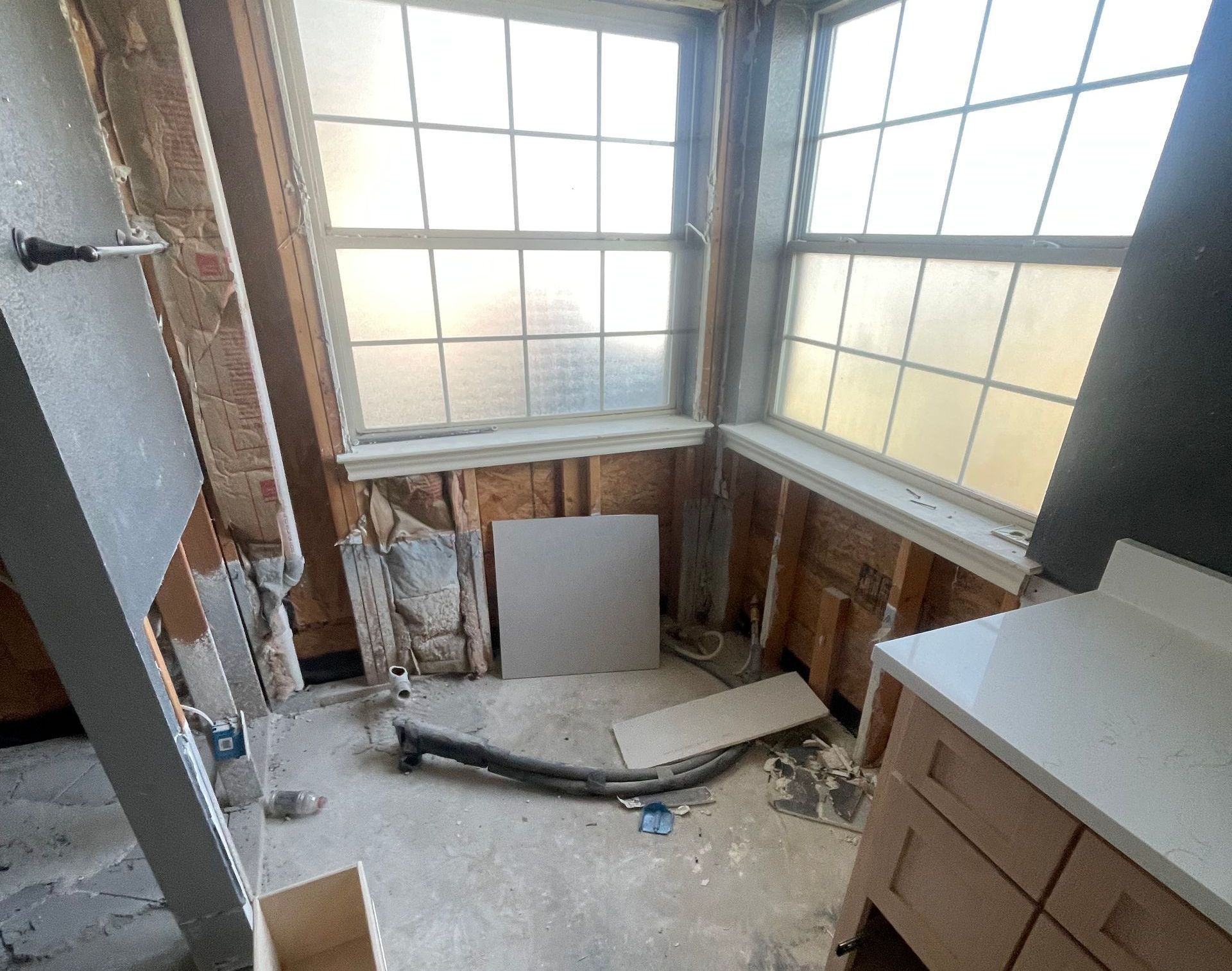 pro roofing and construction bathroom remodel