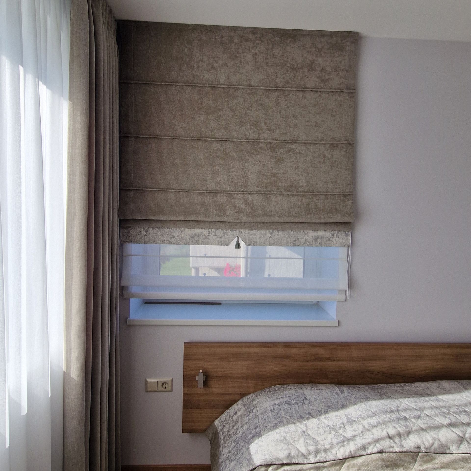 Romanetės ir širmos