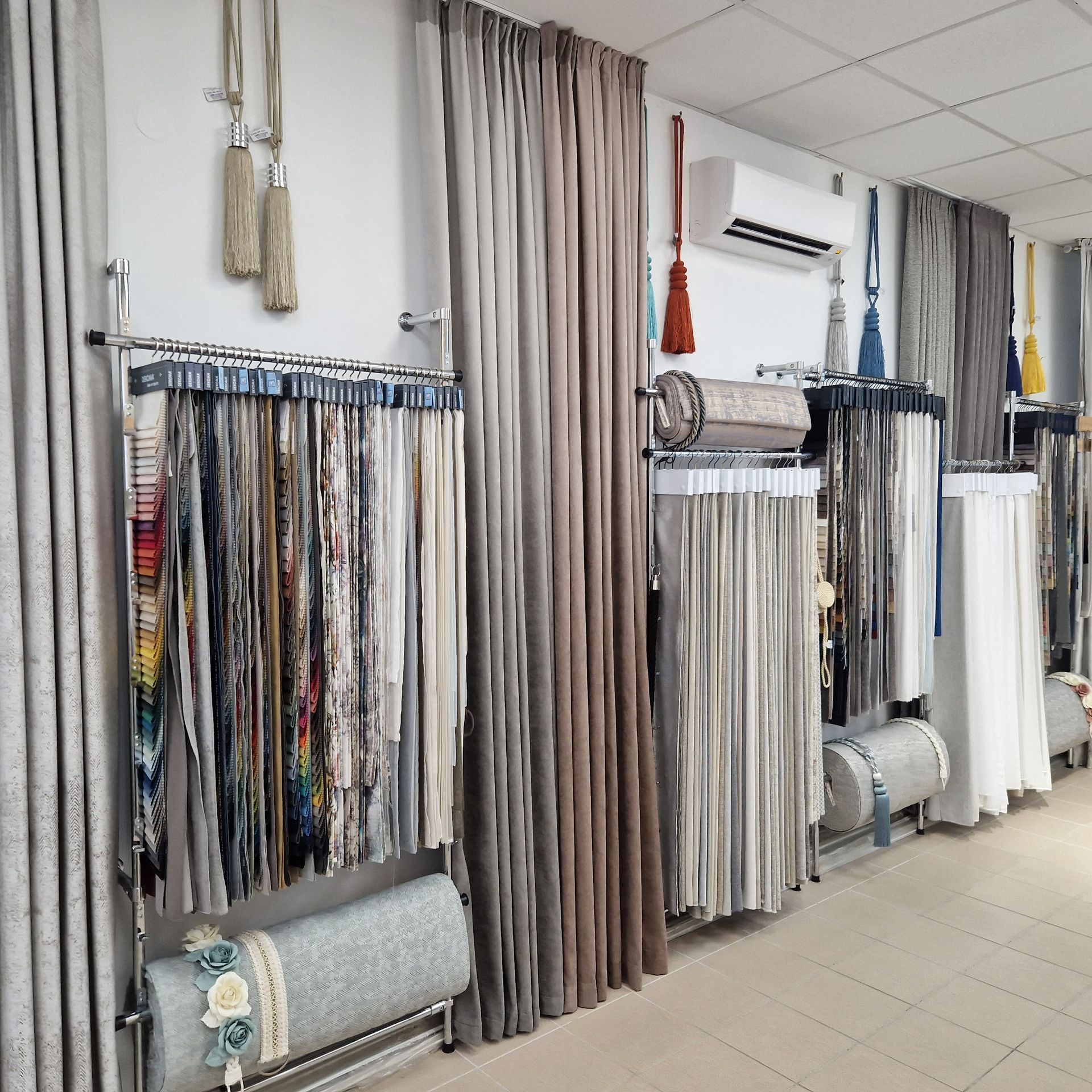 Užuolaidų audiniai