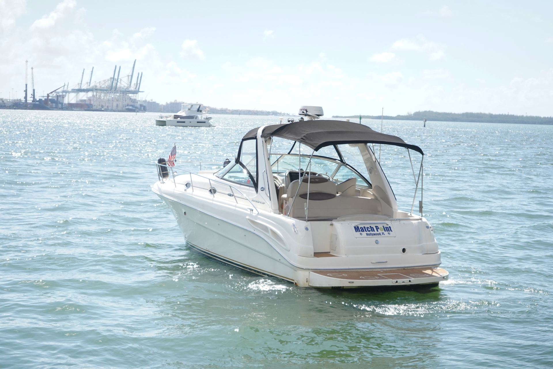 Sea Ray Sundancer 35