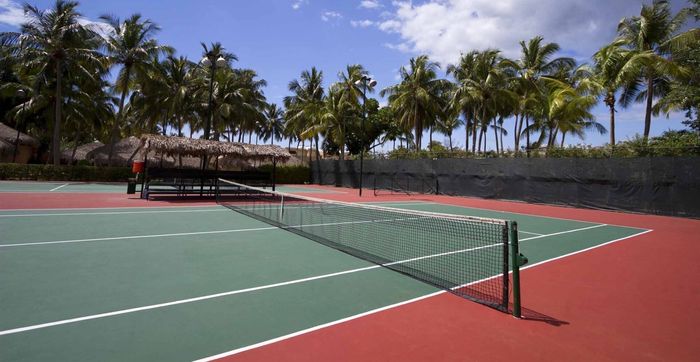 Clean Tennis Court — New York, NY — Athlos Management