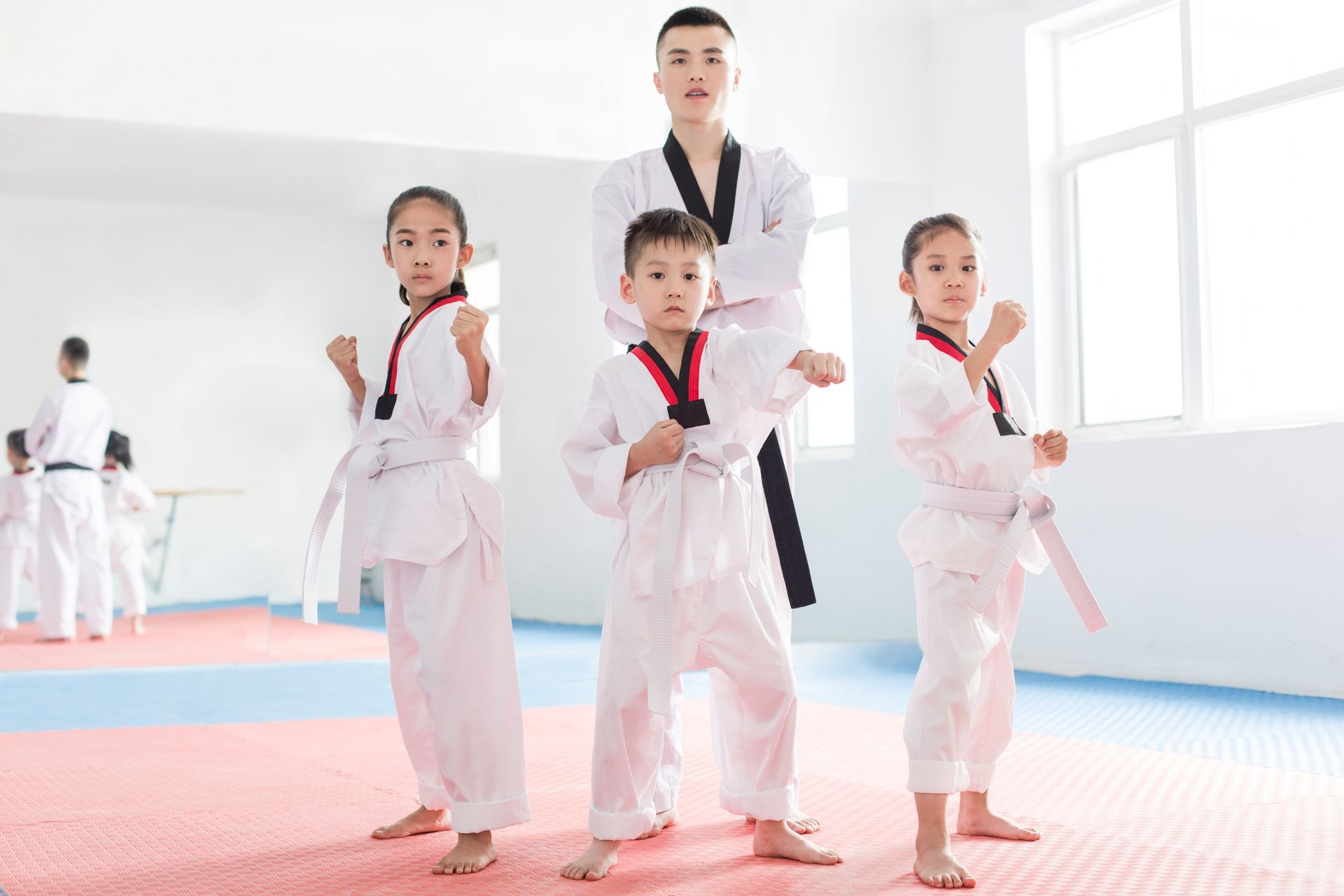 The word placeholder is on a gray background.