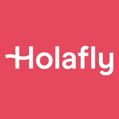 El logo de holafly está sobre un fondo rojo.