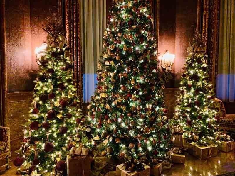 Elegant Christmas trees in Miami Beach estate hotel