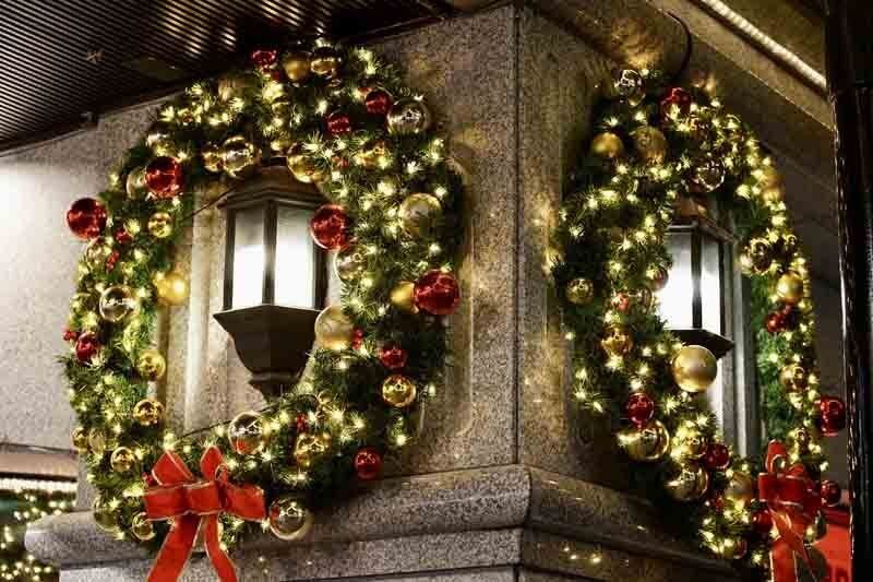 Designer matching wreaths in Miami