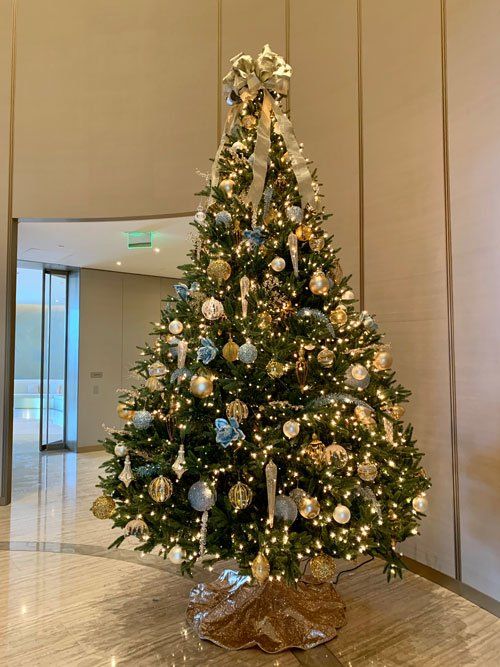 Beautiful Christmas tree in Miami