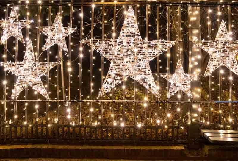 Upscale Christmas lighting display in Miami home