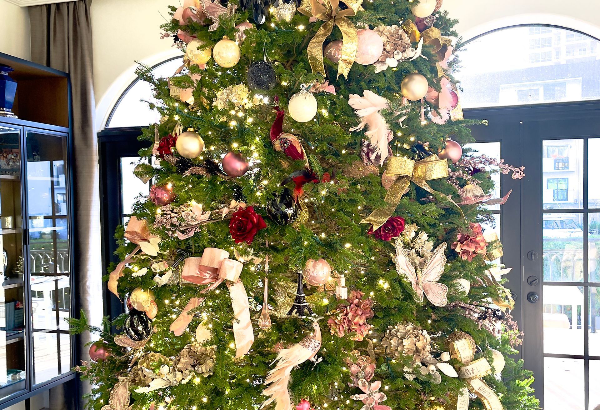 Designer Christmas tree in Coral Gables