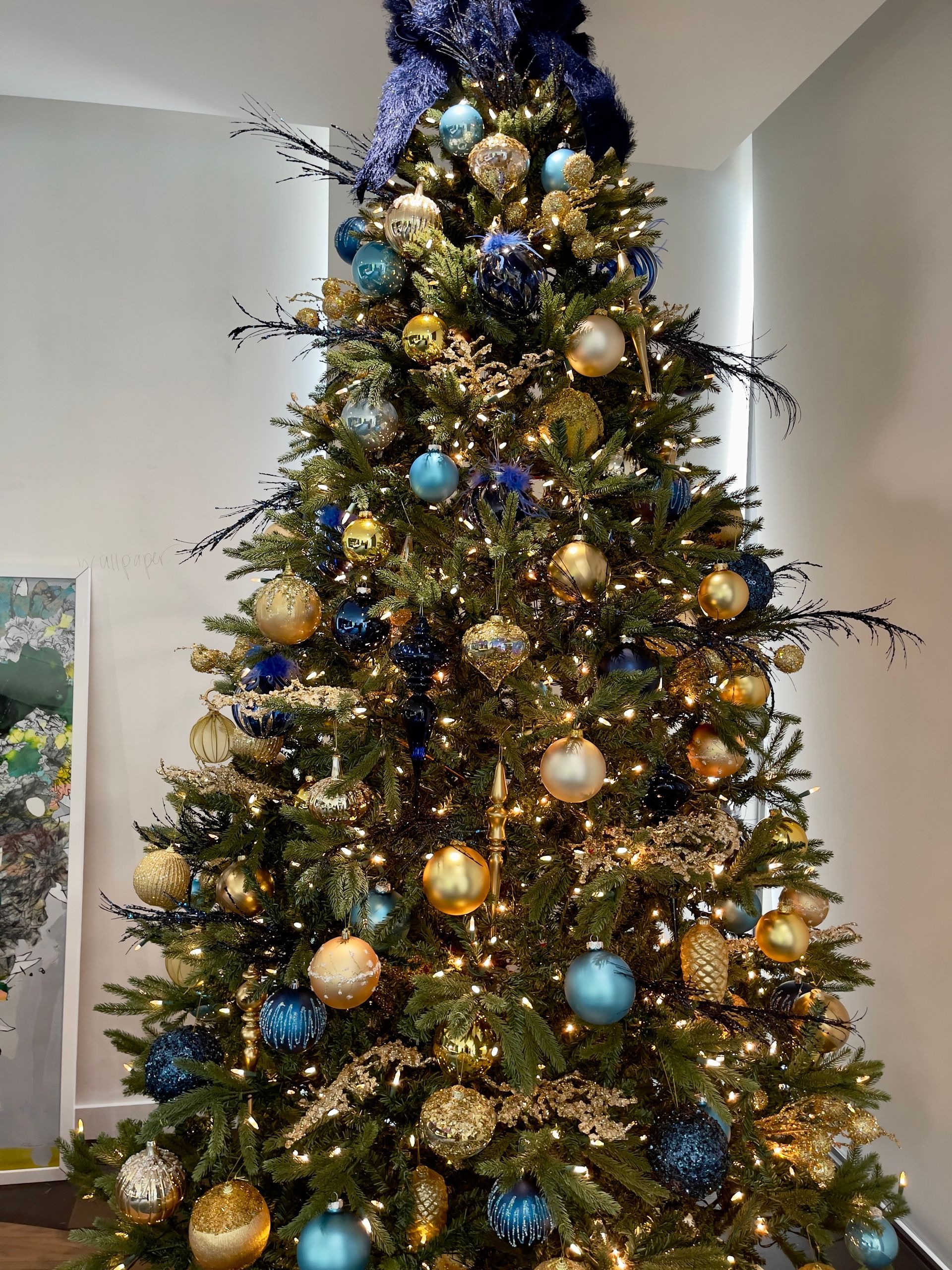 Beautiful Christmas tree for home in Pinecrest
