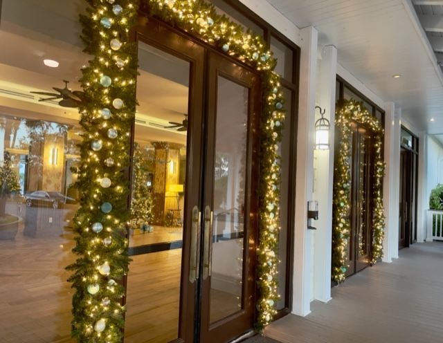 Elegant Christmas garland at Hawks Cay Resort in Duck Key