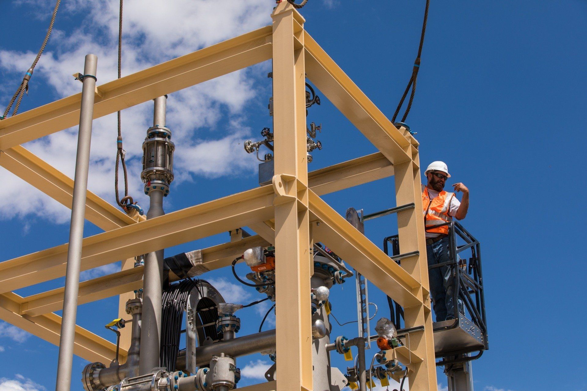 Washing Green Hydrogen Fuel Cells Powerliner