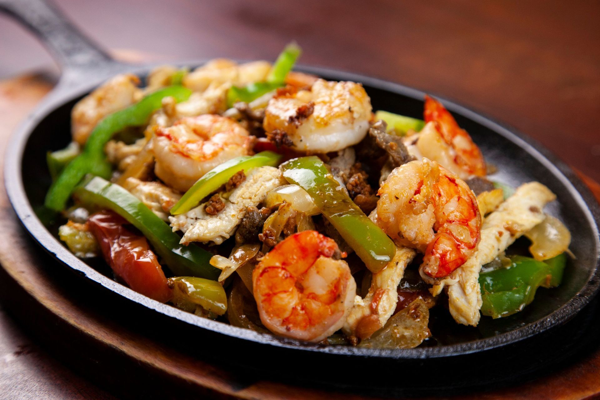 Shrimp Vegetables — Muskegon, MI — Los Amigos Mexican Bar & Grill
