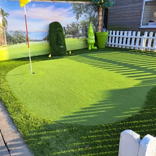 artificial putting green 3