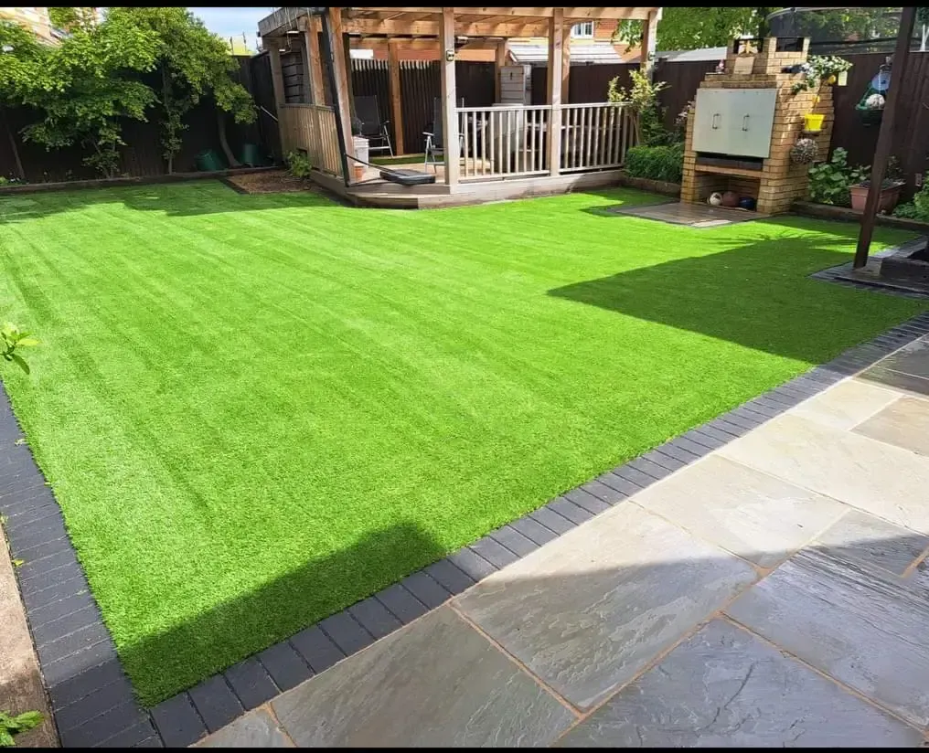 artificial garden lawns hampshire