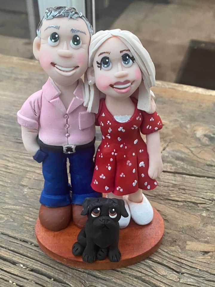Couple Personalised Figure