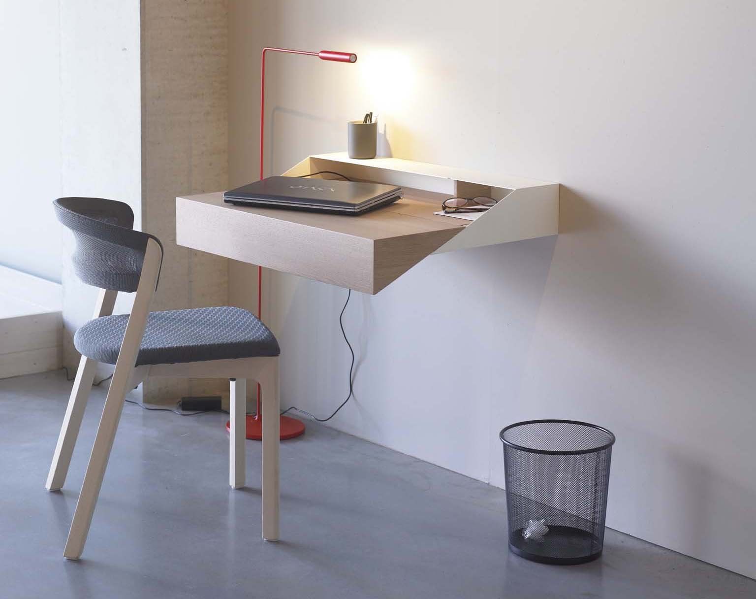 Arco Deskbox en Café chair