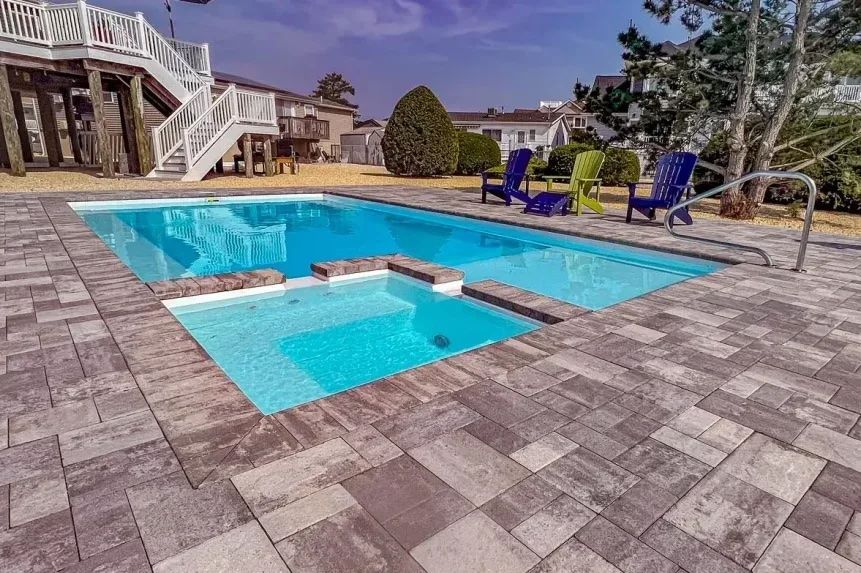 Luxury Fiberglas Pool Installed in Maryland by Xscape 2 Nature