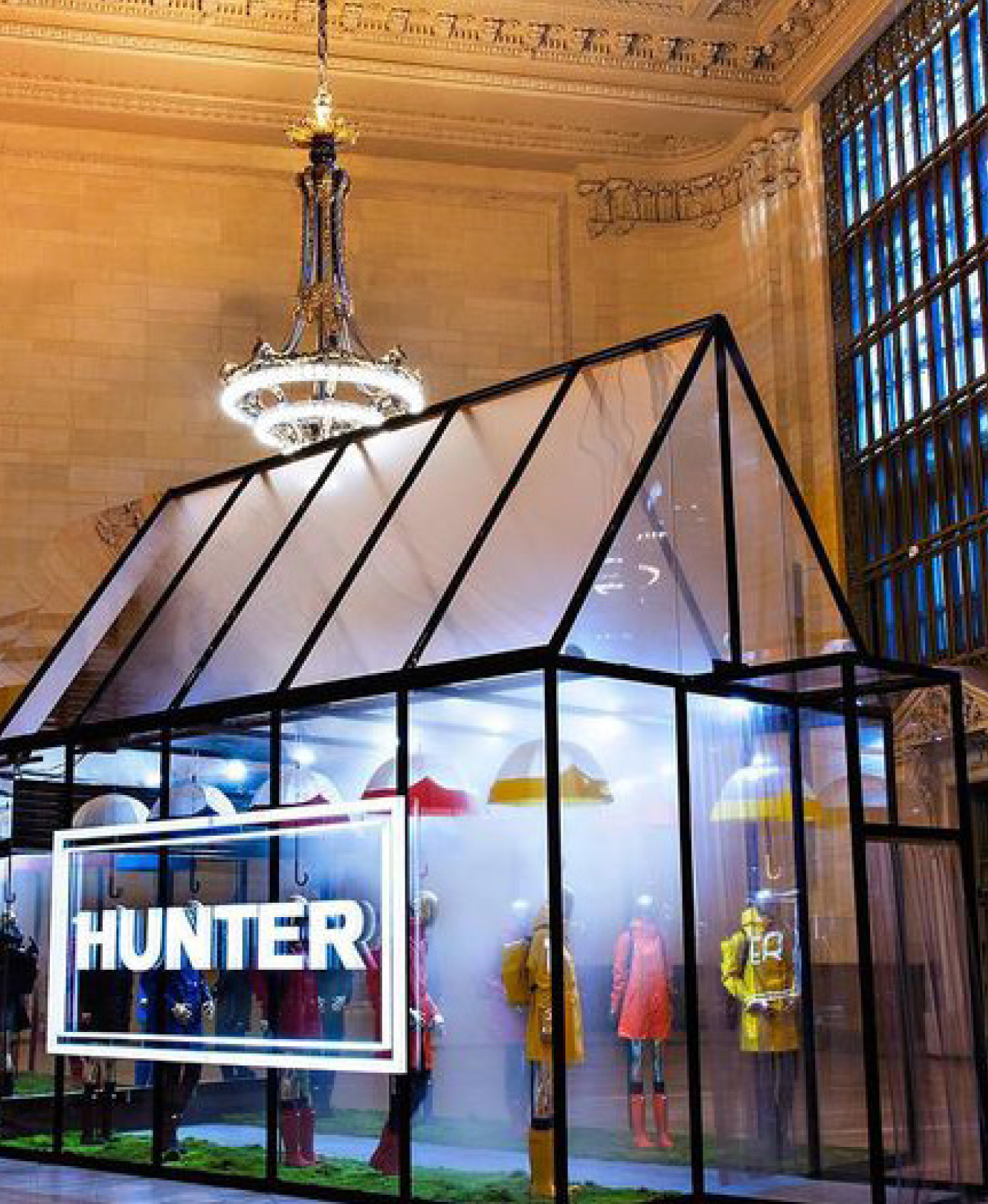 A greenhouse with a sign that says hunter on it