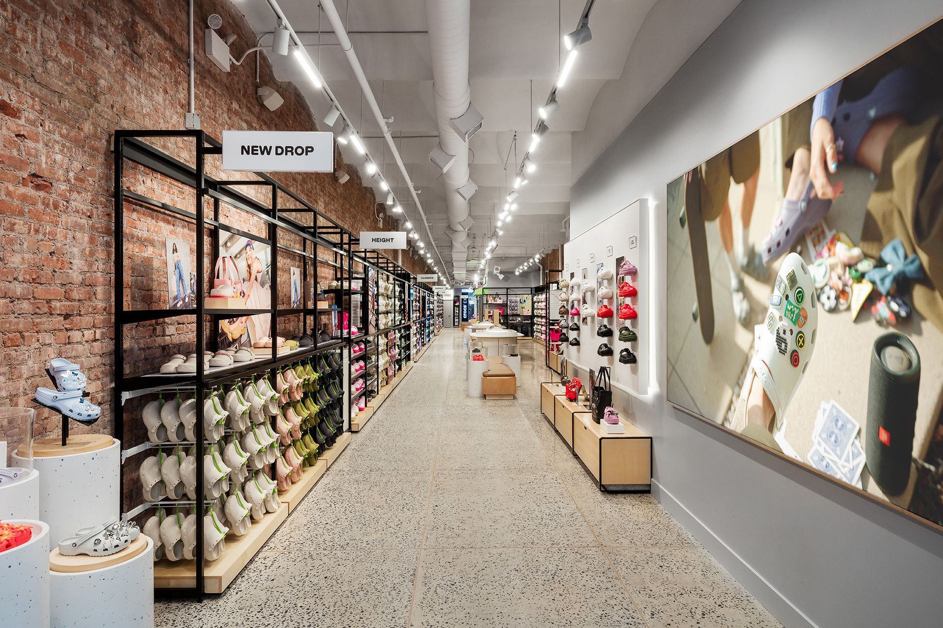 Croc store installation