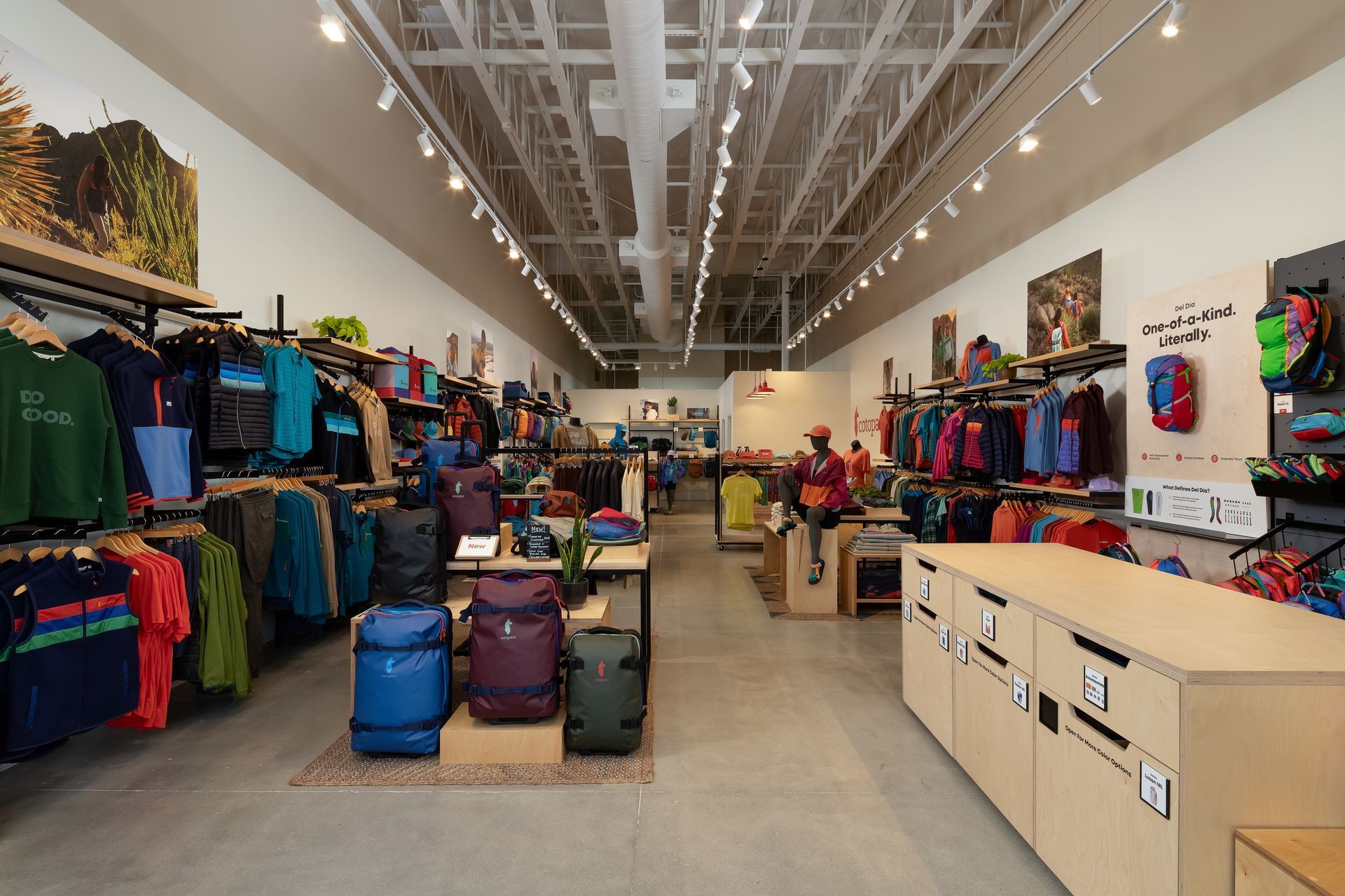 Cotopaxi store design supported and production by Quarter20