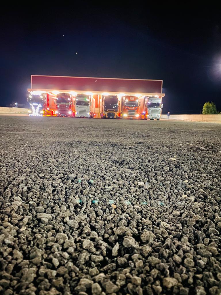 Deposito e mezzi della ditta di trasporti e logistica