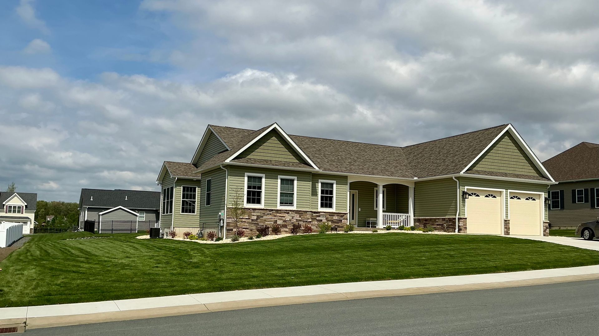 Full Yard install - 1 year later in School Side Estates