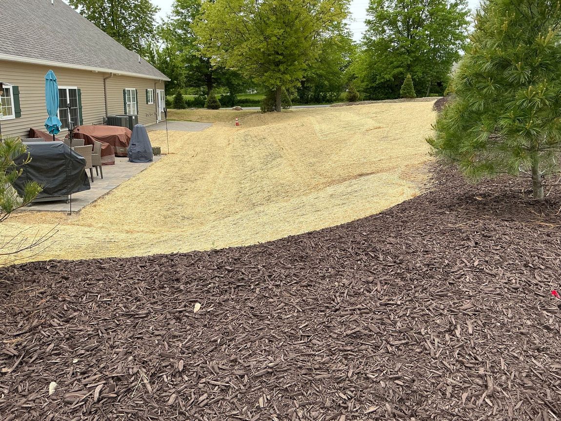 Summit Woods Townhouse landscaping