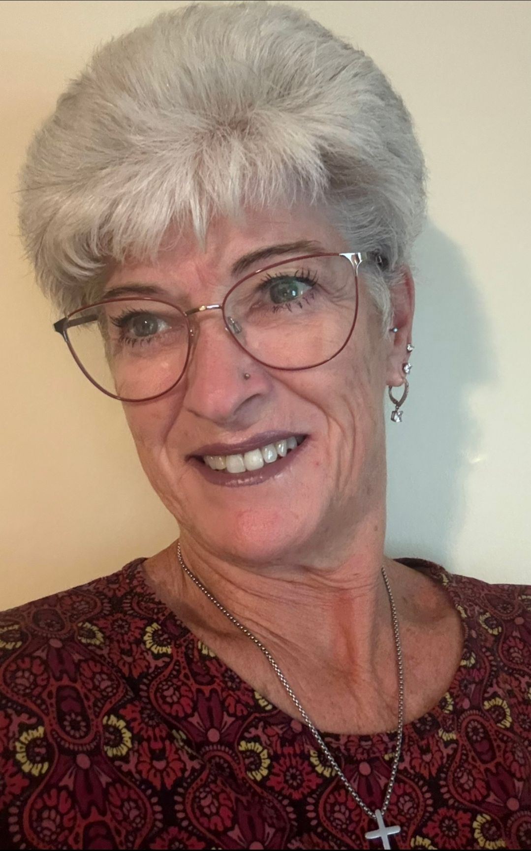 Cyndi L.