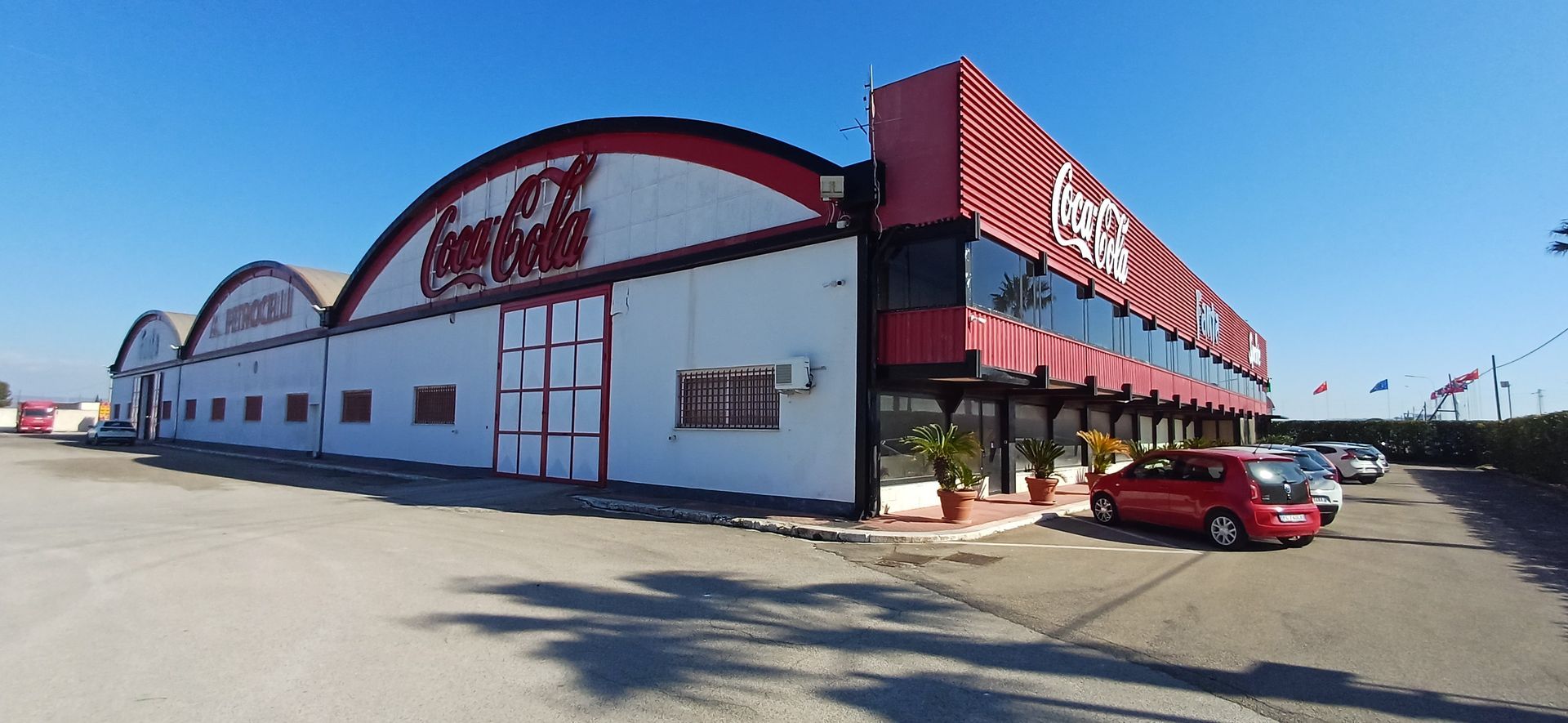 Petrocelli Bevande - LOGO