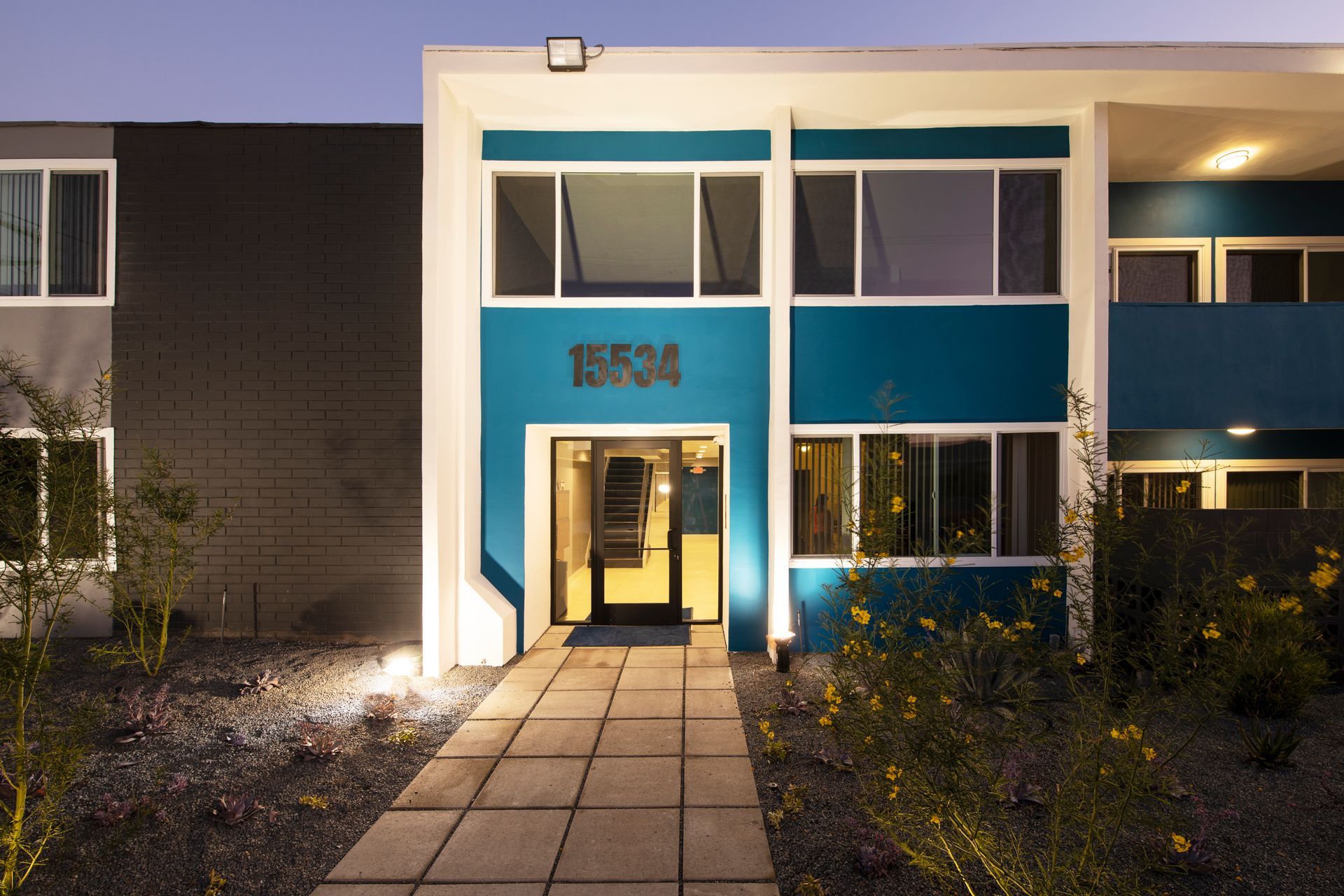 a building with the number 1536 on the front of it