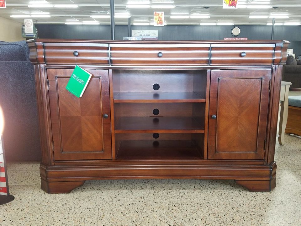 Family Furniture Shop Rural Hall, NC Kiger Furniture Gallery