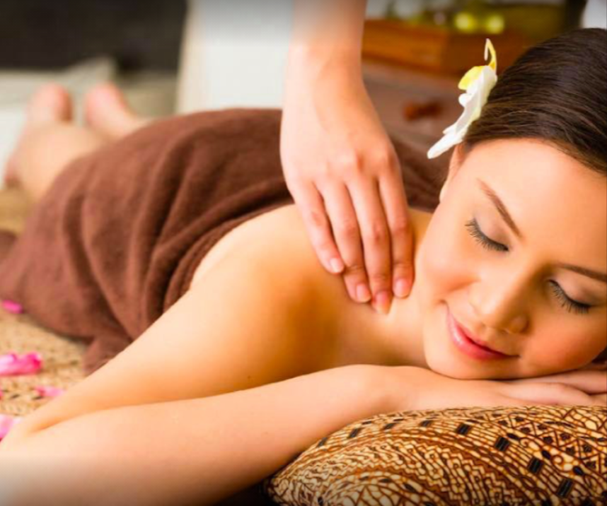 Neck Massage — Dyer, IN — Katie's Spa Treatment Massage