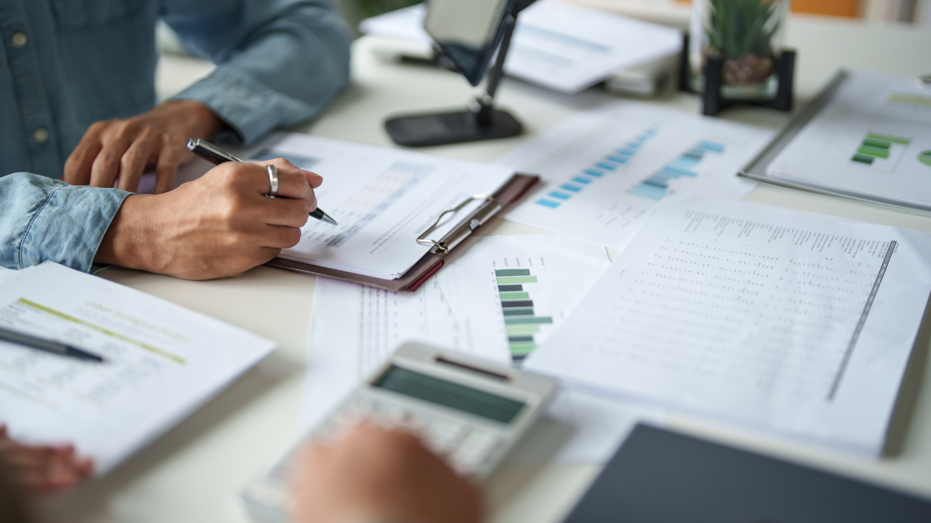 Why Most Pest Control Businesses Outgrow Basic Software Within 2 Years