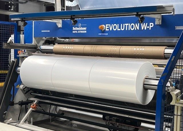 Film for flexible packaging.