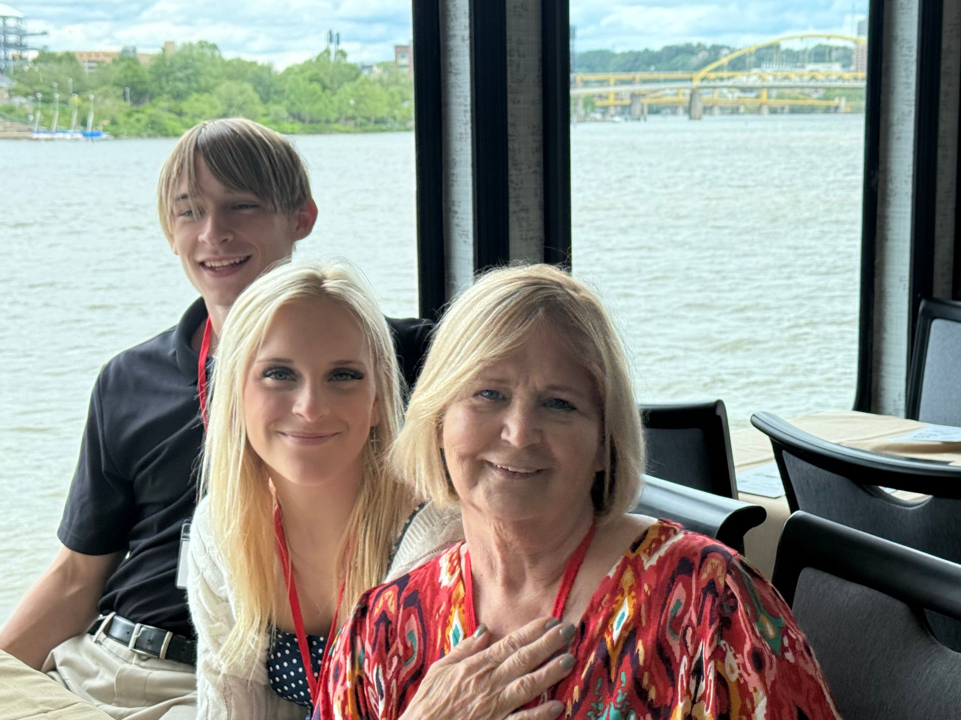 Geri Hodor and Izzi Hagerman on cruise