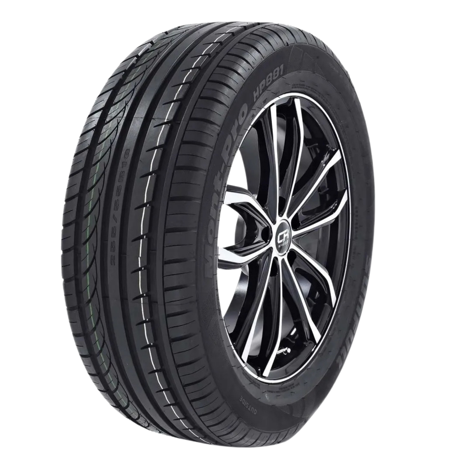 Pneu preto de caminhão com a marca 